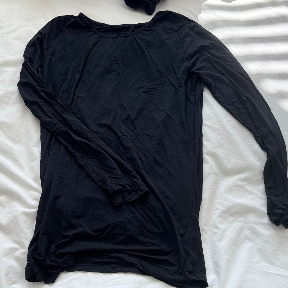 lululemon athletica Black Long Sleeve Tee